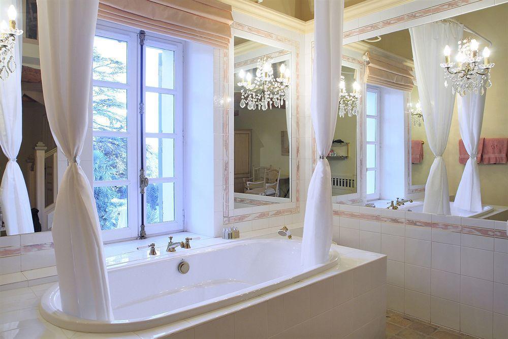ホテルChateau Les Crostes ロルグ エクステリア 写真